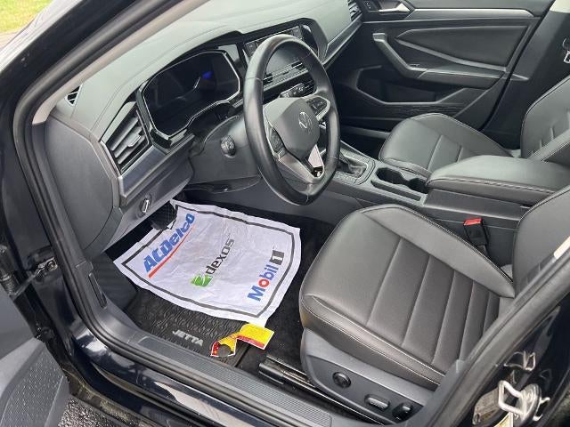 2024 Volkswagen Jetta SE Auto