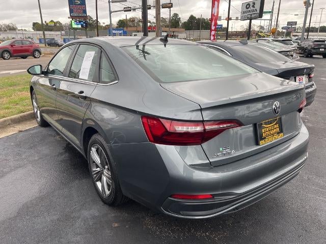 2024 Volkswagen Jetta SE Auto
