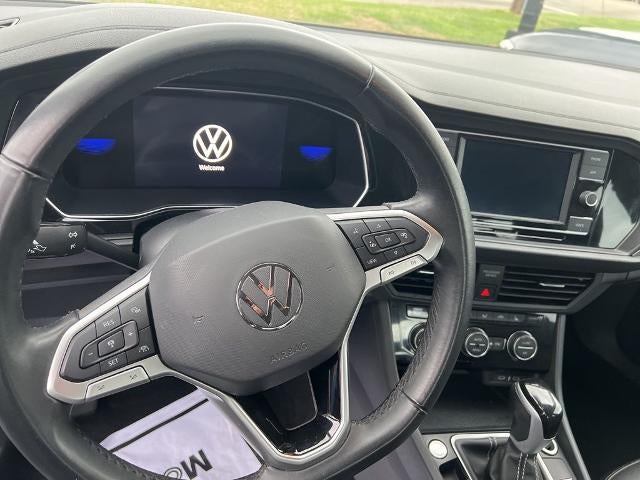 2024 Volkswagen Jetta SE Auto