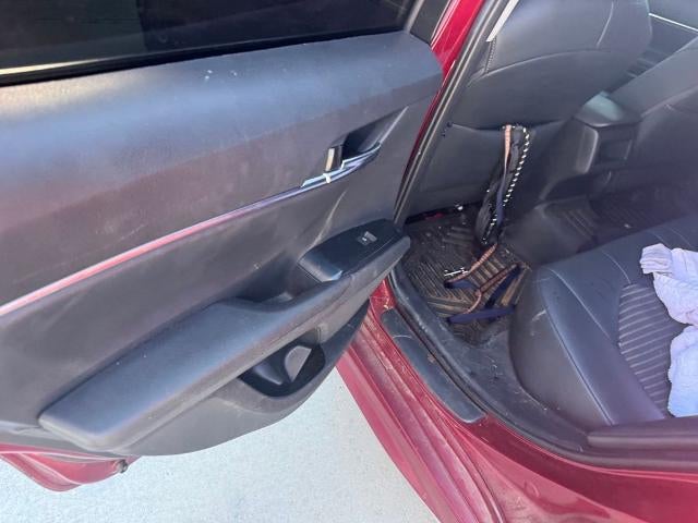 2018 Toyota Camry SE Auto (SE)