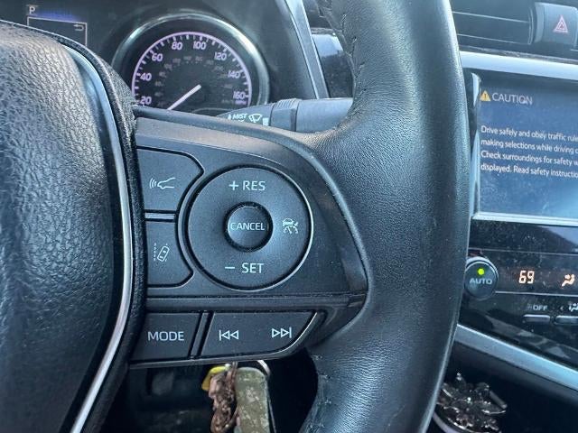 2018 Toyota Camry SE Auto (SE)