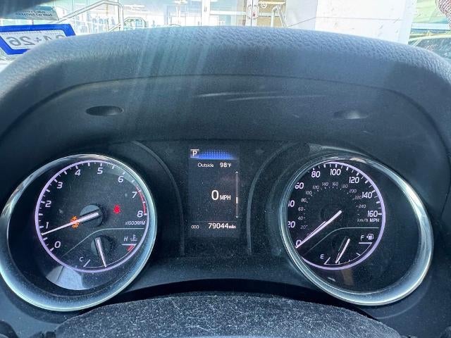 2018 Toyota Camry SE Auto (SE)