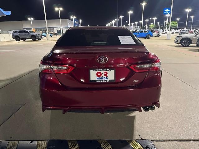 2018 Toyota Camry SE Auto (SE)