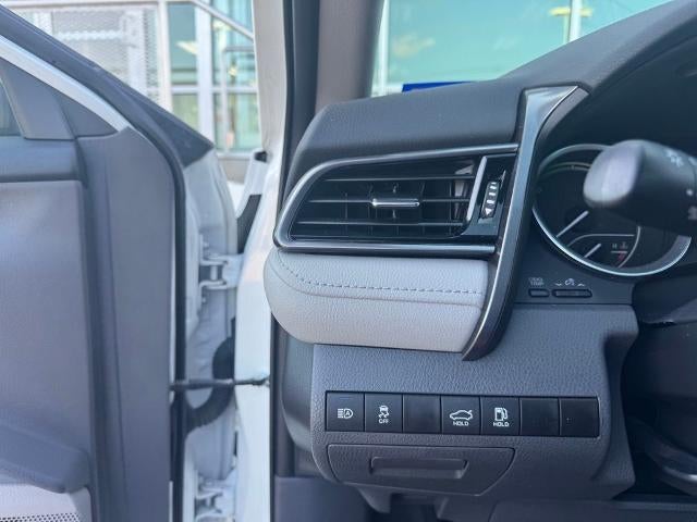2023 Toyota Camry Hybrid LE CVT (Natl)