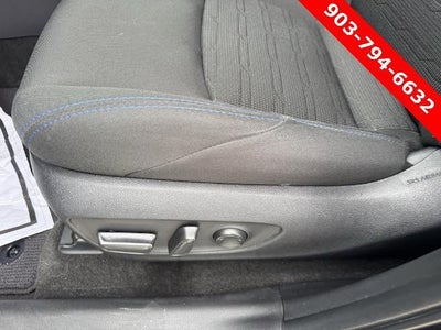 2023 Toyota RAV4 Hybrid SE AWD (Natl)