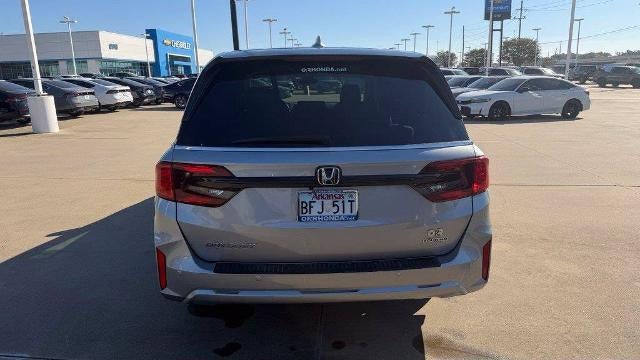 2025 Honda Odyssey Touring Auto