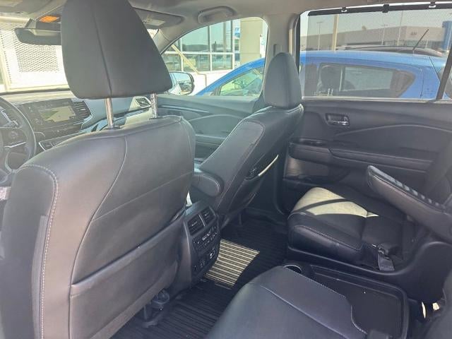 2022 Honda Pilot Touring 7-Passenger 2WD