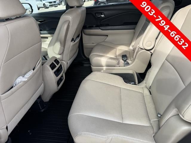 2022 Honda Pilot Touring 7-Passenger 2WD