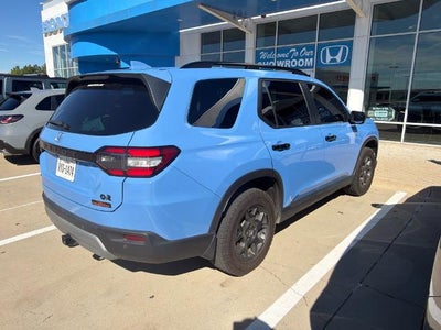 2025 Honda Pilot TrailSport AWD