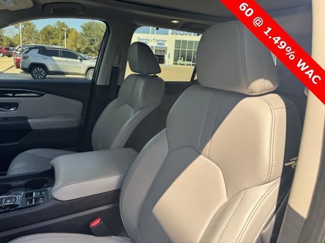 2023 Honda Pilot Touring AWD