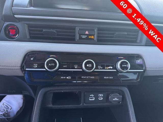 2023 Honda Pilot Touring AWD