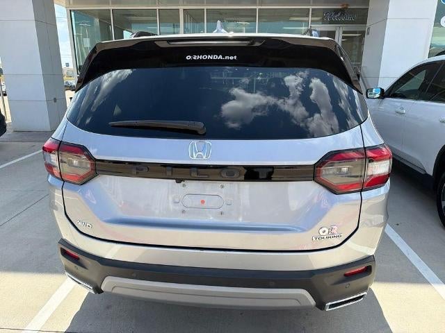 2025 Honda Pilot Touring AWD