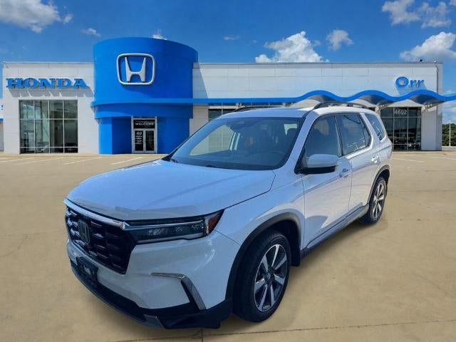 2024 Honda Pilot Touring 2WD