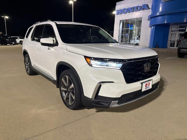 2024 Honda Pilot Touring 2WD