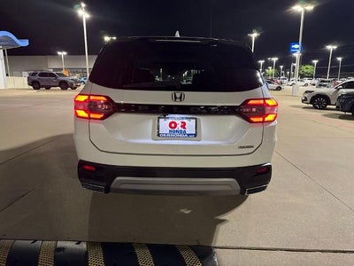 2024 Honda Pilot Touring 2WD