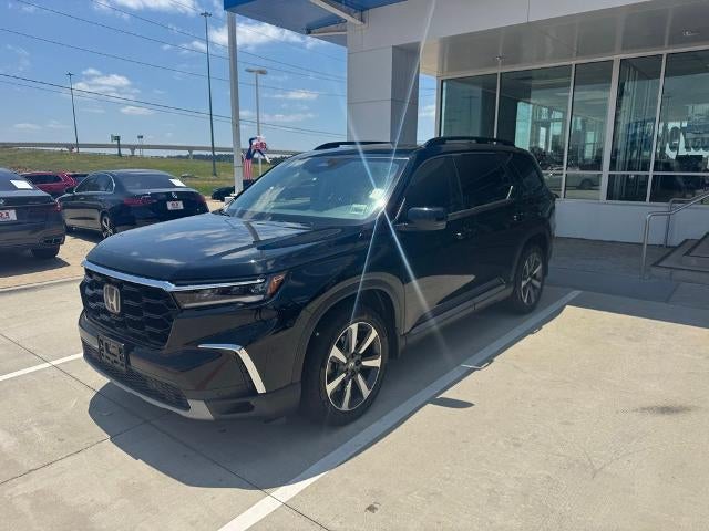 2023 Honda Pilot Touring 2WD