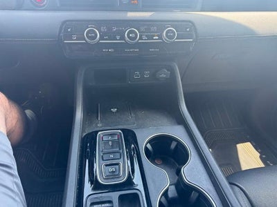2023 Honda Pilot Touring 2WD
