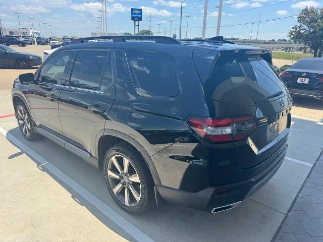 2023 Honda Pilot Touring 2WD