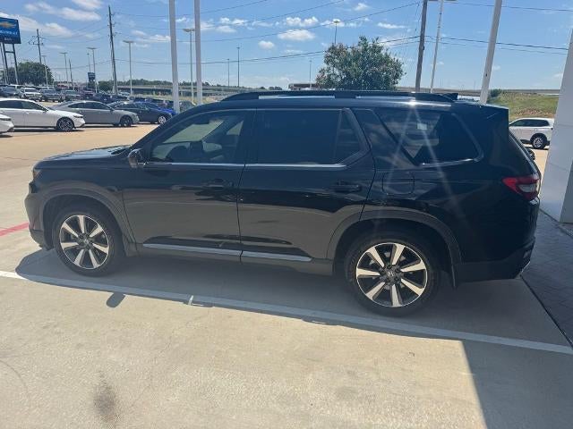 2023 Honda Pilot Touring 2WD