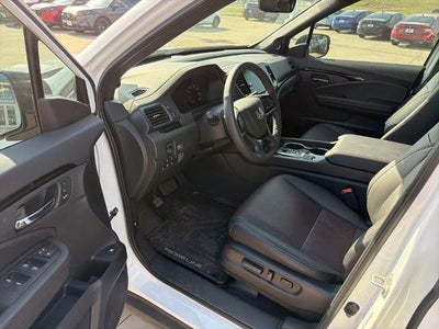 2025 Honda Ridgeline Black Edition AWD