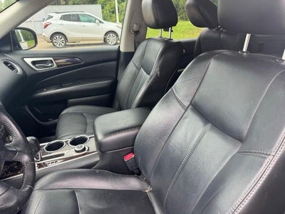 2014 Nissan Pathfinder 4WD 4dr SL