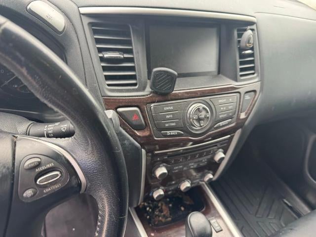 2014 Nissan Pathfinder 4WD 4dr SL