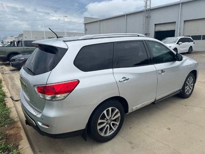 2014 Nissan Pathfinder 4WD 4dr SL