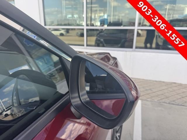 2023 Nissan Rogue FWD SV *Ltd Avail*