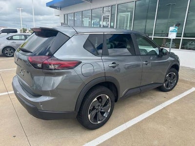 2025 Nissan Rogue FWD SV