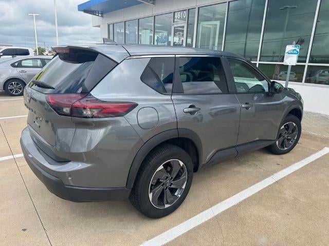 2025 Nissan Rogue FWD SV