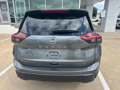 2025 Nissan Rogue FWD SV