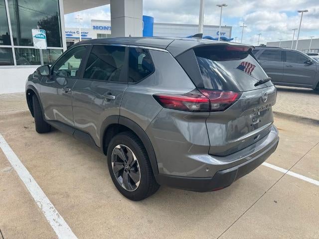 2025 Nissan Rogue FWD SV