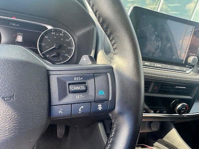 2025 Nissan Rogue AWD SV