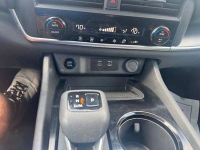 2025 Nissan Rogue AWD SV
