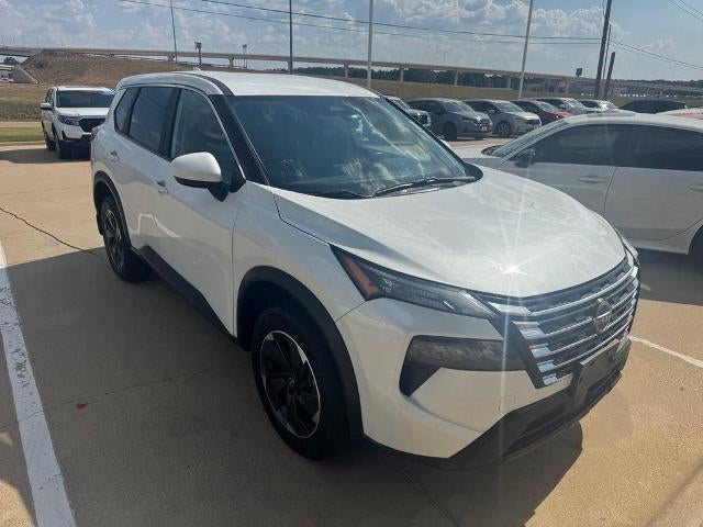 2025 Nissan Rogue AWD SV