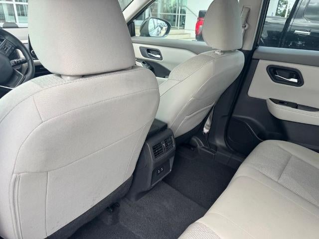 2025 Nissan Rogue AWD SV