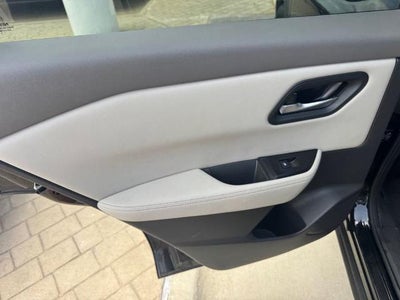 2025 Nissan Rogue AWD SV