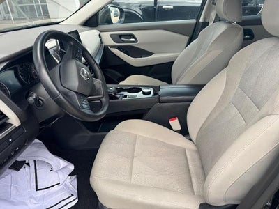 2025 Nissan Rogue AWD SV