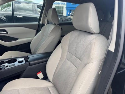 2025 Nissan Rogue AWD SV