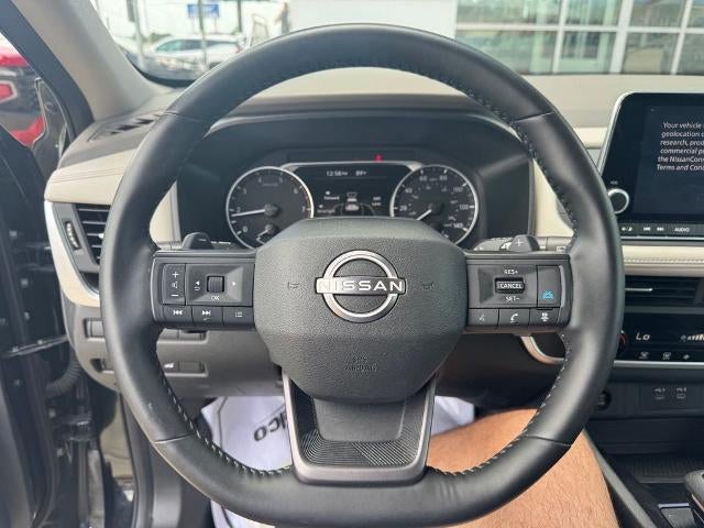 2025 Nissan Rogue AWD SV