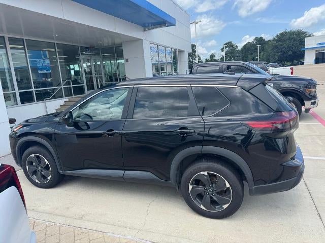 2025 Nissan Rogue AWD SV