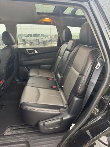 2019 Nissan Pathfinder FWD SL