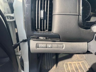 2022 Nissan Pathfinder SV 2WD