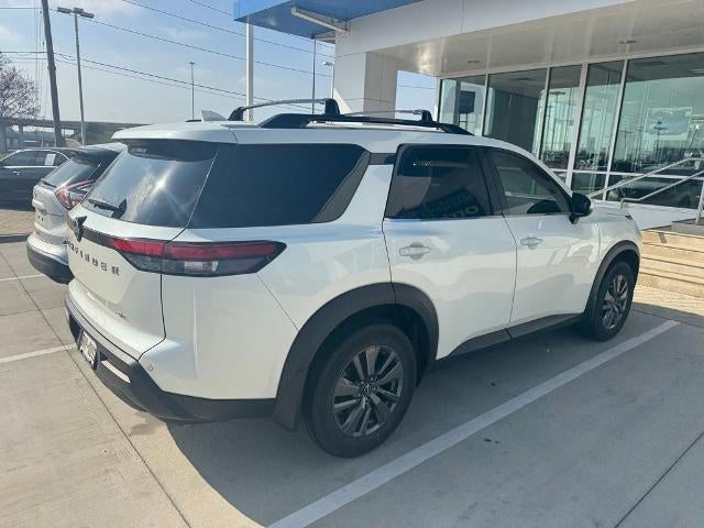 2022 Nissan Pathfinder SV 2WD