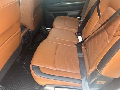 2024 Nissan Pathfinder Platinum 2WD