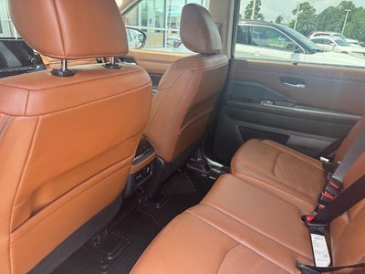 2024 Nissan Pathfinder Platinum 2WD