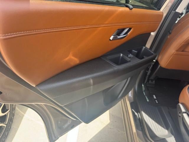 2024 Nissan Pathfinder Platinum 2WD