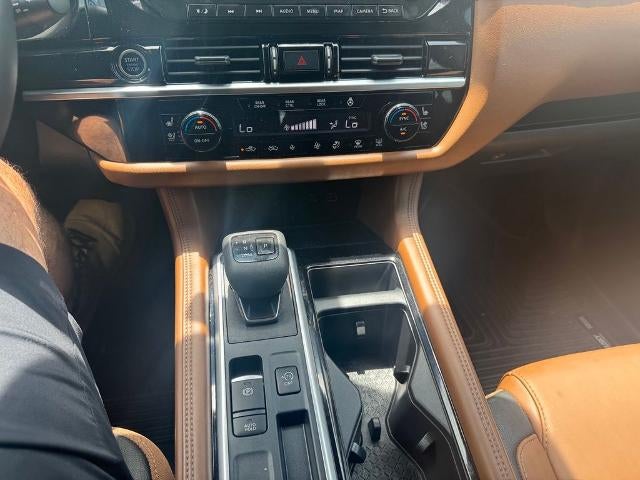 2024 Nissan Pathfinder Platinum 2WD
