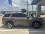 2024 Nissan Pathfinder Platinum 2WD