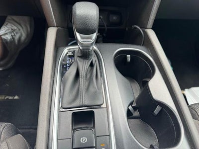2020 Hyundai SANTA FE SEL 2.4L Auto FWD